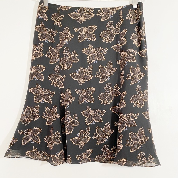 Ann Taylor Dresses & Skirts - Ann Taylor Loft women’s shirt